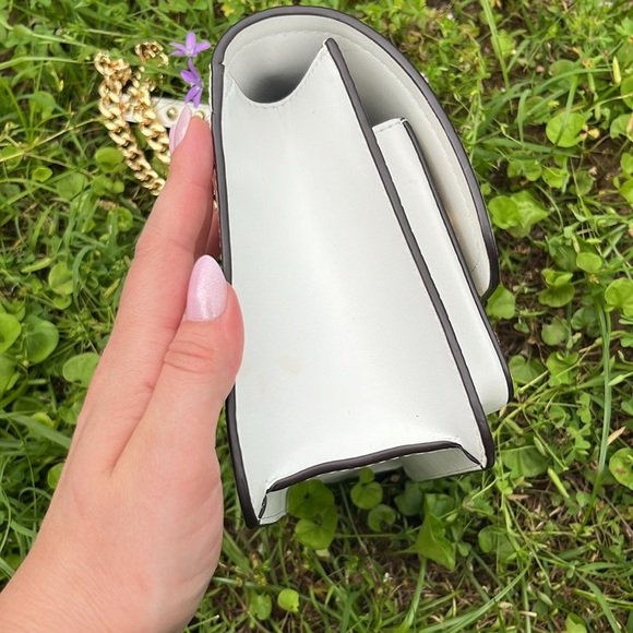 MK MICHAEL KORS Heather Large Studded Crocodile Embossed Leather Shoulder Bag - Picture 8 of 16